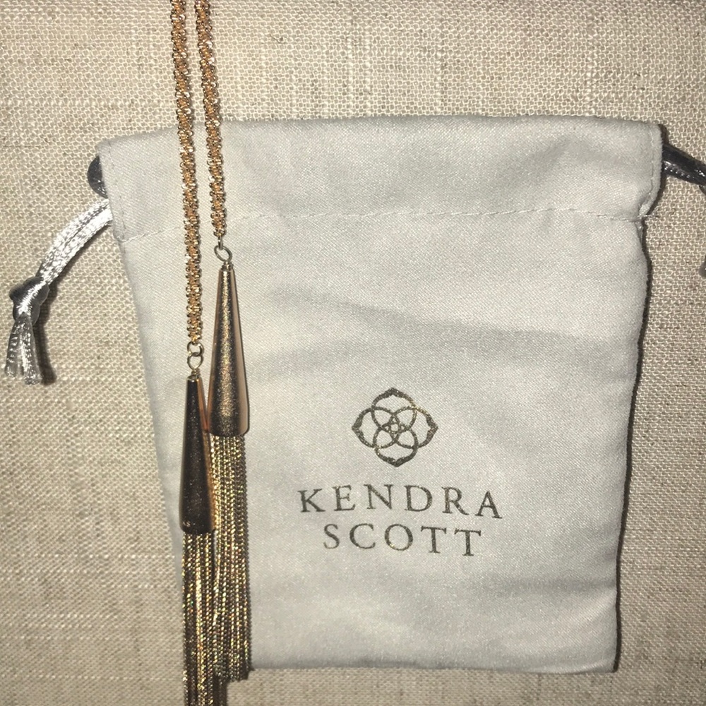 Kendra Scott Rose Gold Phara Necklace